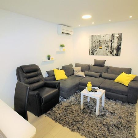 Apartment Pia Šibenik Extérieur photo