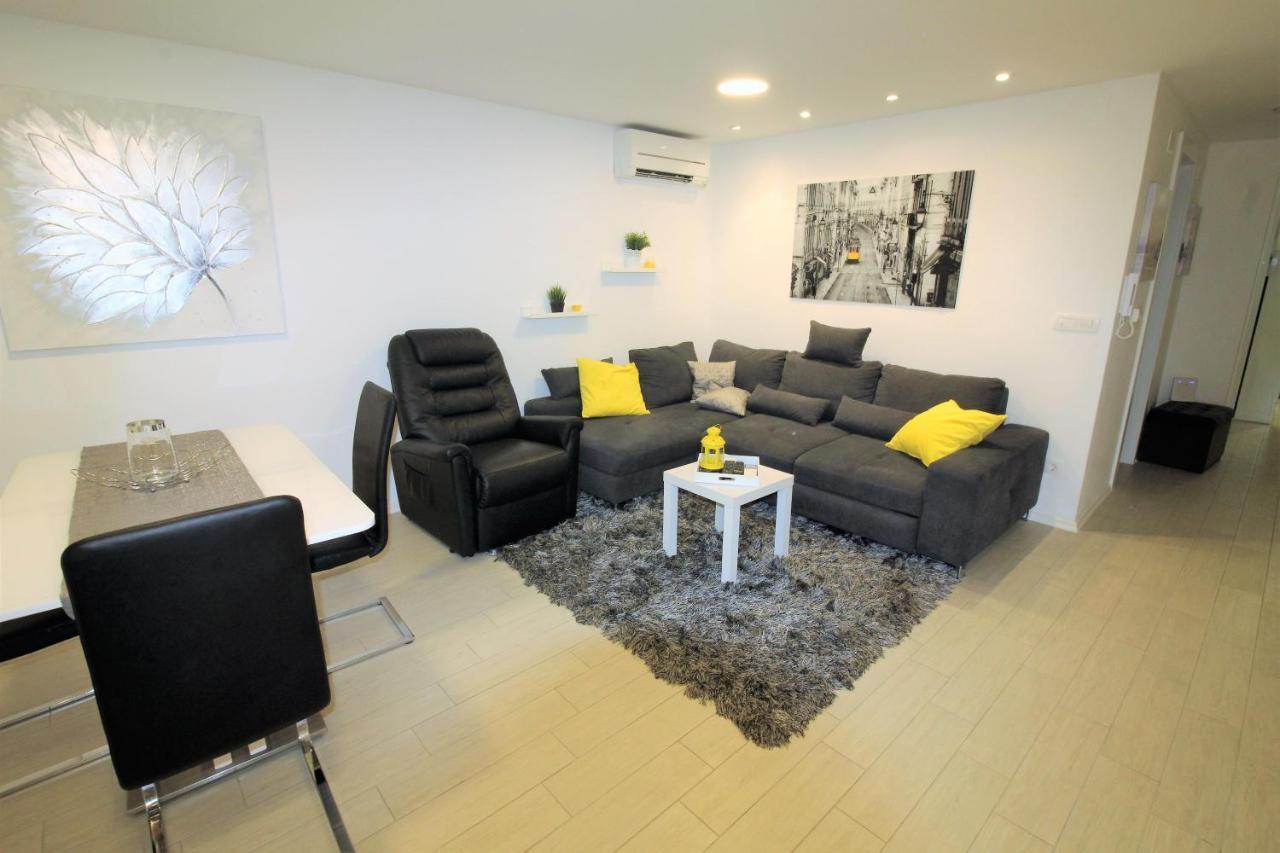 Apartment Pia Šibenik Extérieur photo