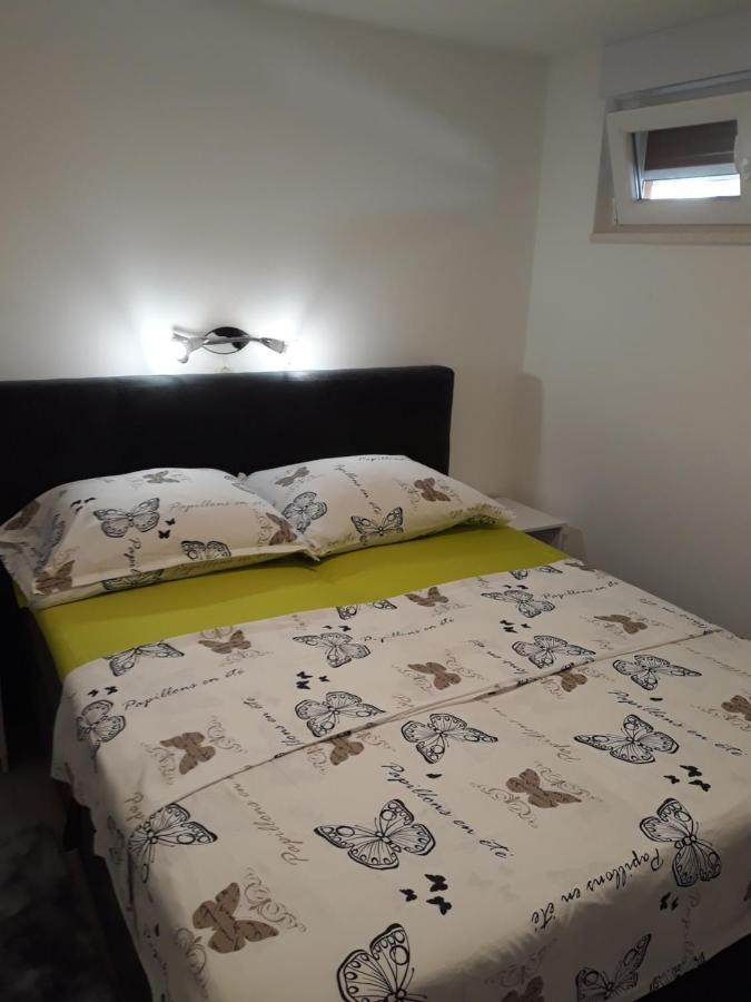 Apartment Pia Šibenik Extérieur photo